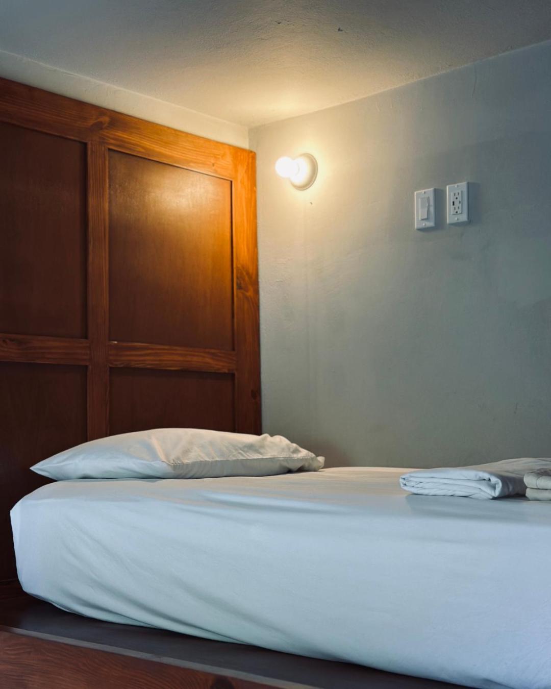 Freelance Hostel 툴룸 외부 사진